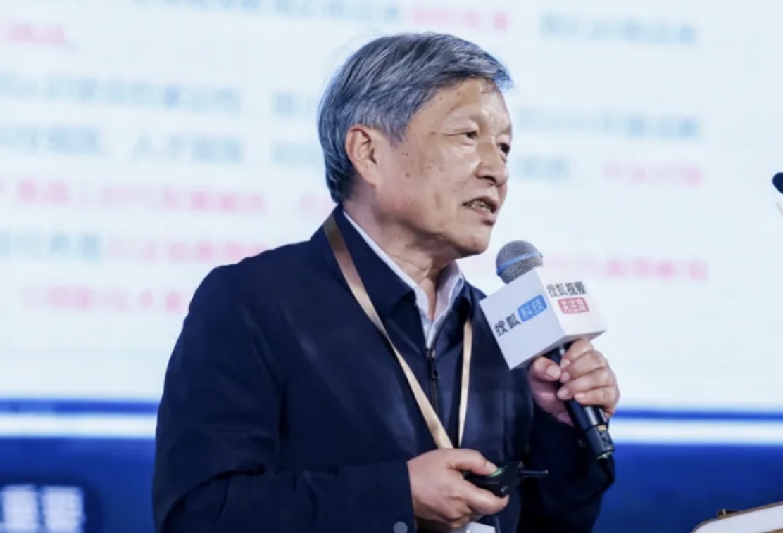 AI 时代开发者的认知升维与实践突围